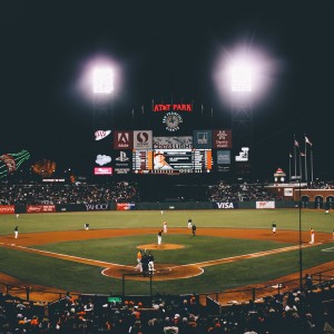 开云体育俱乐部官网-美国队中场卡瓦尼在巴黎奥运会上展现出强大的进攻组织能力，卡瓦尼总进球